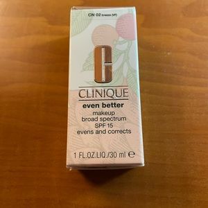 Clinique Even Better Makeup Broad Spectrum SPF 15 - 1 OZ (CN02 Breeze)